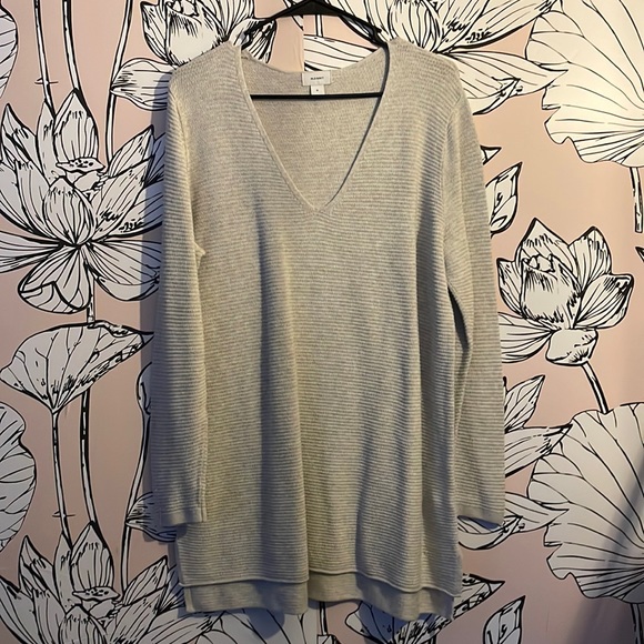 Old Navy Sweaters - Old Navy Sweater